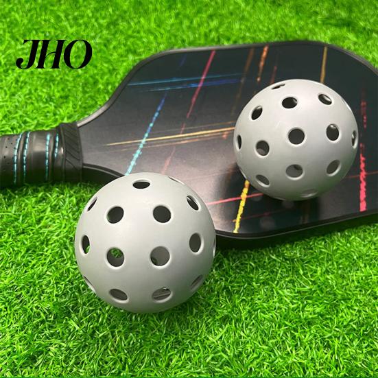 Pickleball Set 3 Stück 40 Löcher Hoher Rückprall Sichtbarkeit PE Indoor Outdoor Glatter Flug Turnier Training Übungsball Zubehör