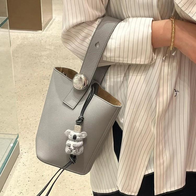 Bag Women's New Bucket Bag Leather Shoulder Crossbody Portable Large Capacity