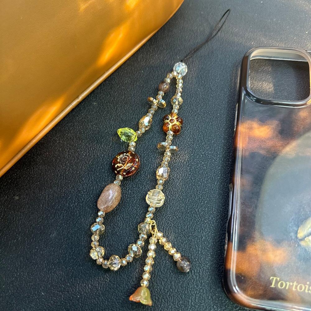 Vintage Phone Strap Beaded Pendant Women Elegant Luxury Short Anti-Loss Camera Chain Mobile Lanyard