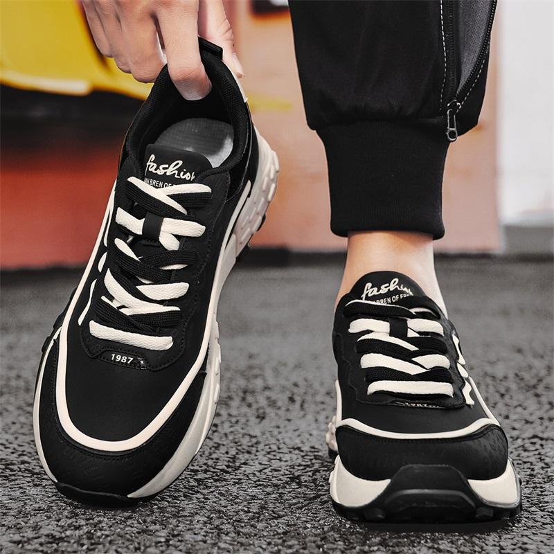 Four Seasons Hot Selling Fashion Casual Walking Shoes Non-slipWear Resistant Thick Soled Sneakers for Men Versatile Tennis Shoes