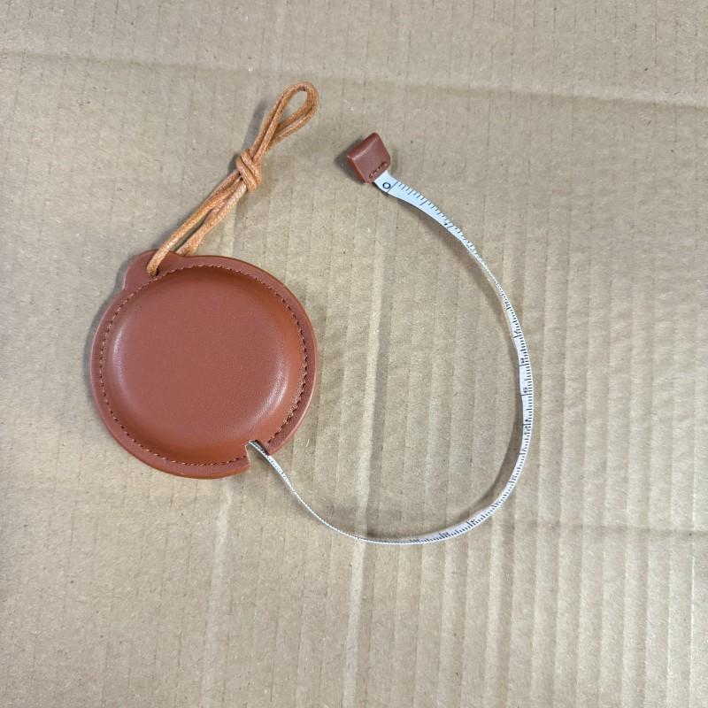 Compact Retractable Tape Measure With PU Leather Case Keychain Mini Soft Measuring Tool Tailoring Sewing Crafts