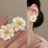 Temperament Light Luxury Camellia Stud Earrings Women's French Retro Metal Earrings High-end Literary Earrings