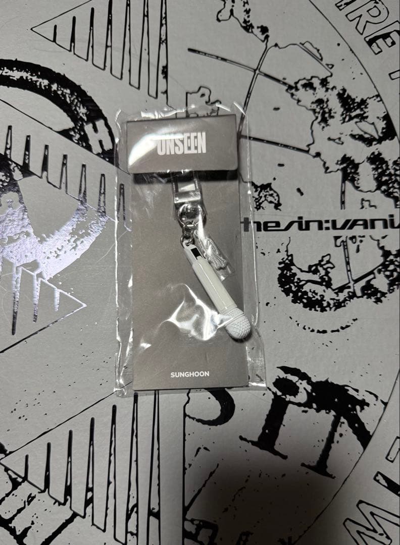 [USED] ENHYPEN unseen microphone key ring Sunghoon