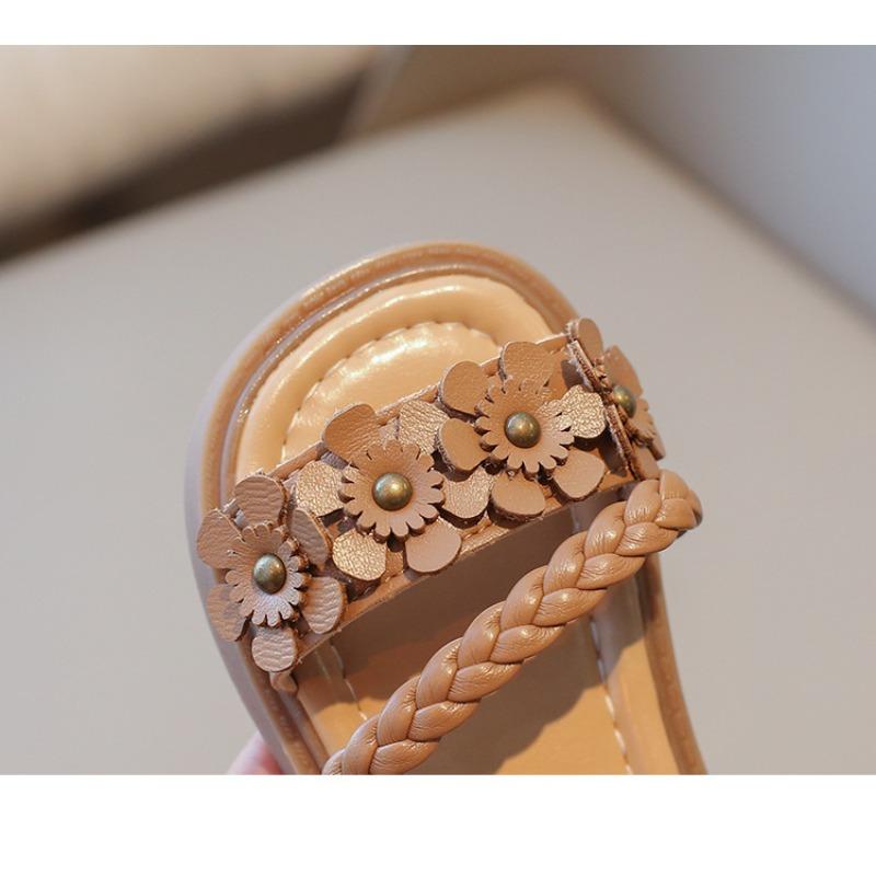 New Summer Woven Girls Sandals, Floral Princess Shoes, Soft Sole Beach Sandals for School-age Girls