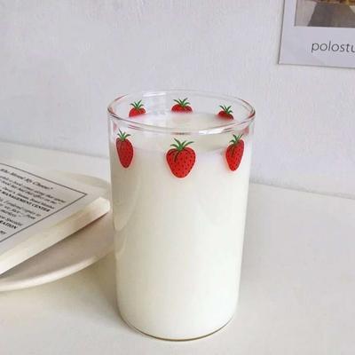 300ml 10oz High Borosilicate Nana Cute Strawberry Water Milk Drinking Glasses Cup With Straw