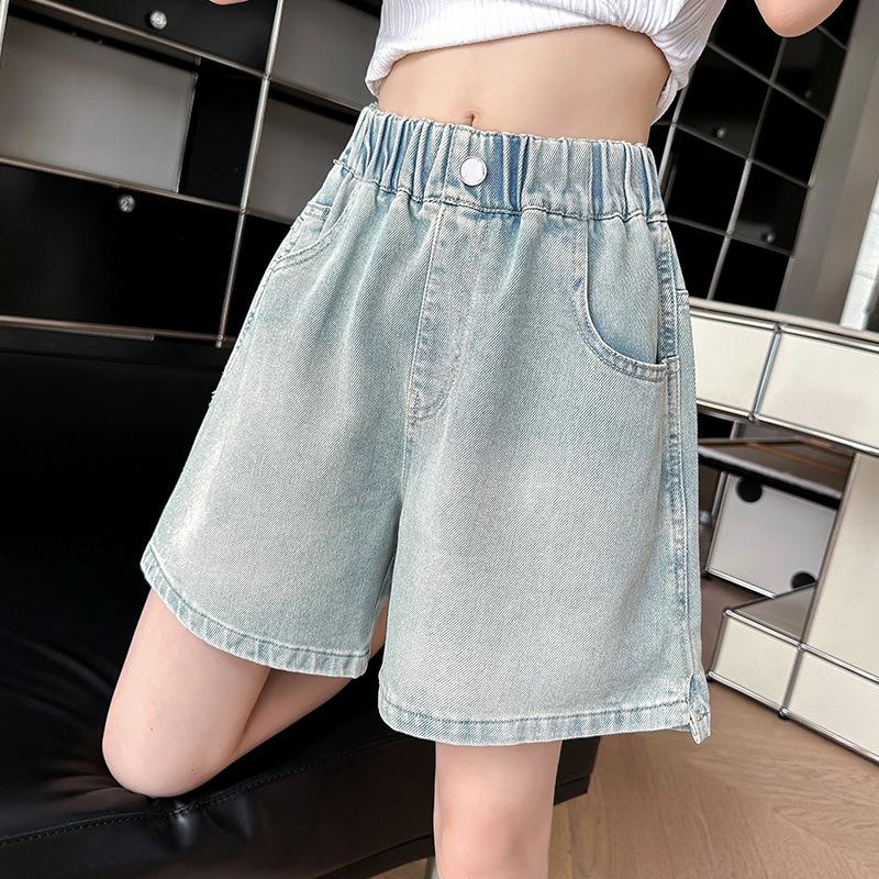 Mädchen Jeansshorts Modische und vielseitige Hosen im Sommer Jean-Prägetechnologie und trendige Shorts