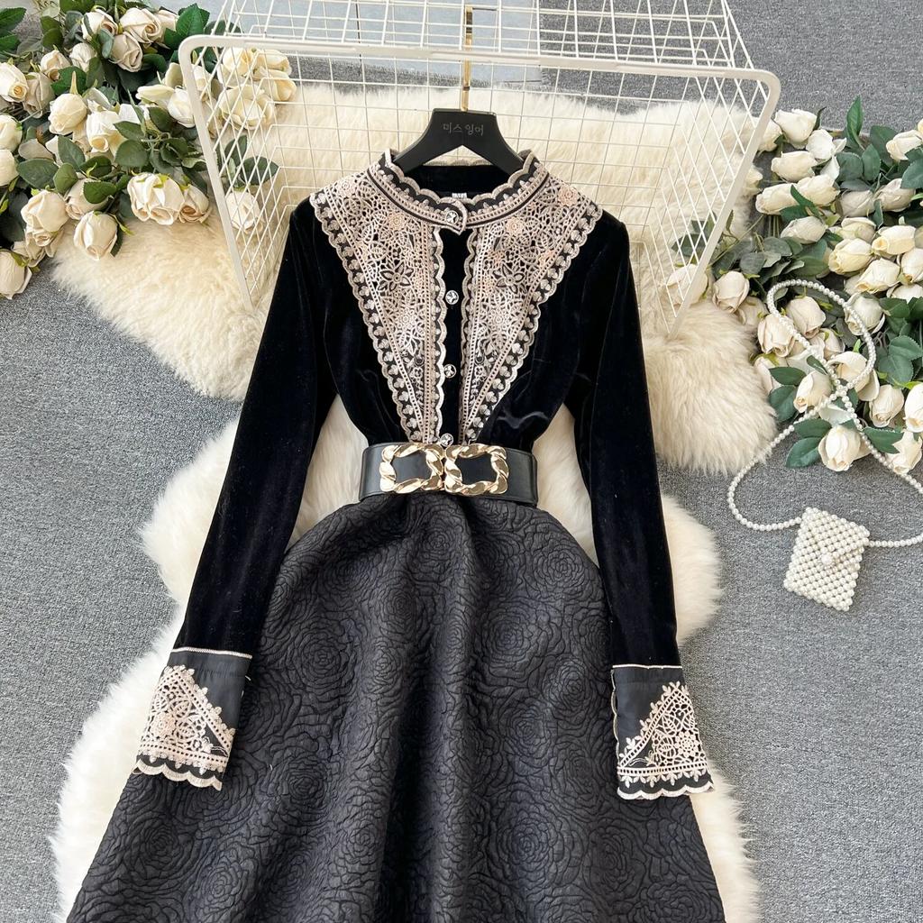 Solid Elegant Dress Women Winter Patchwork Lace Party Midi Dress Female Casual French Style Sweet Kawaii Korean Dress Women 2024