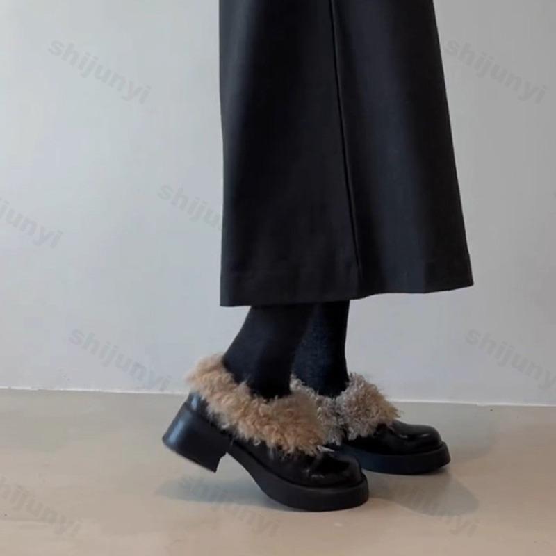 Winter Women's Shoes Luxury 2026 PU Leather Casual Warm Furry Outdoor Dress Shoes Fashion Wedge High Quality Women Loafers