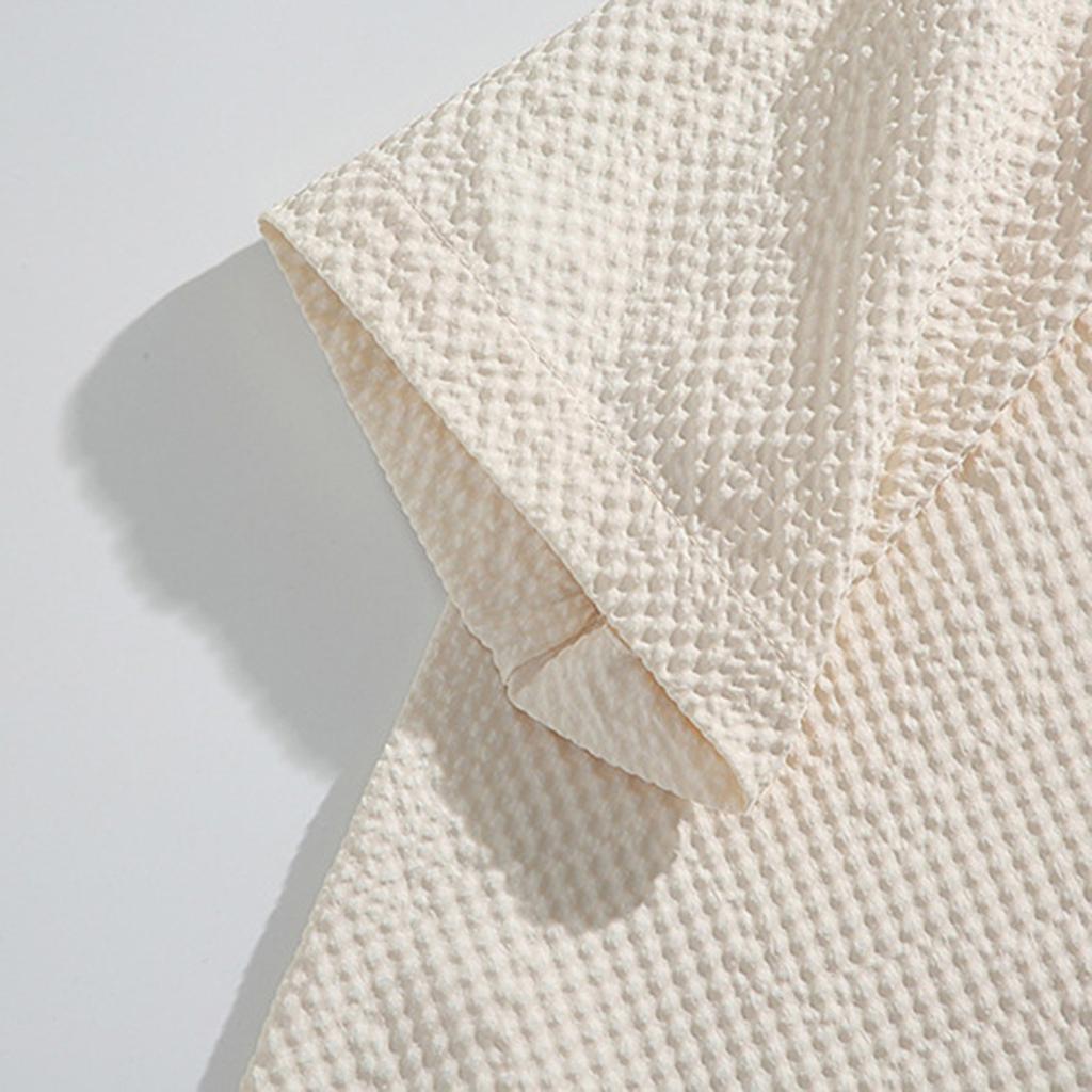 Men's Summer Pleated Seersucker Short-sleeved Shirt Light Shirt Cardigan Shirt