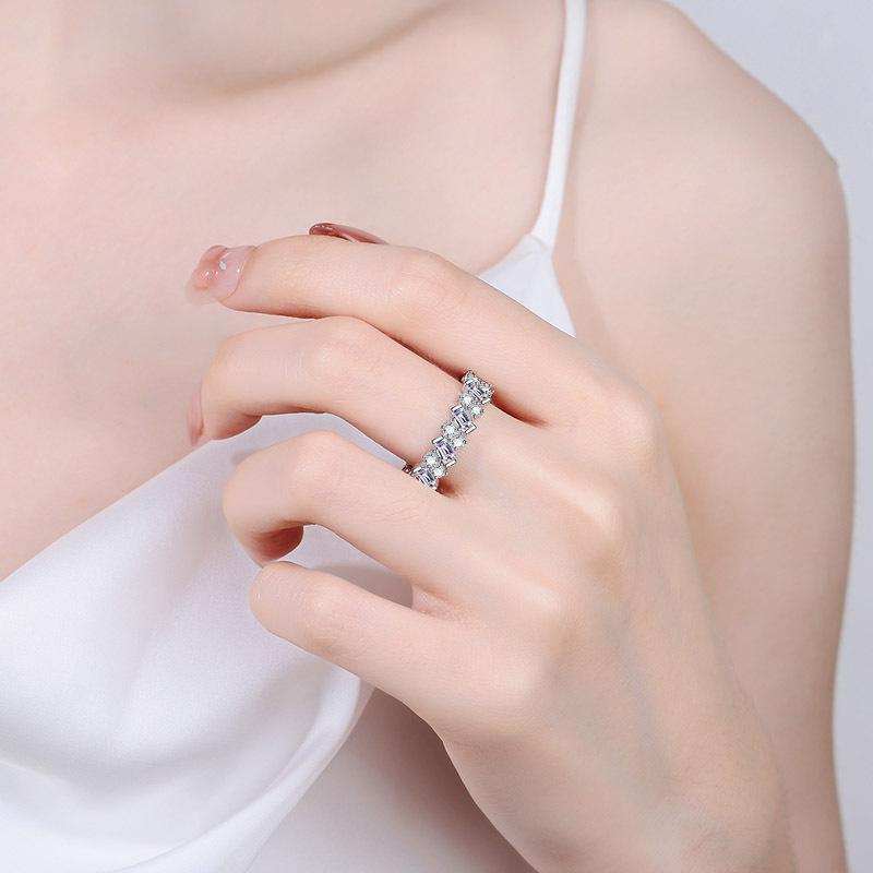 S925 Sterling Silver Ring for Women Full Moissanite Ring Plated Pt950 Ring Wedding Ring Proposal Diamond Ring Gift for Girlfriend