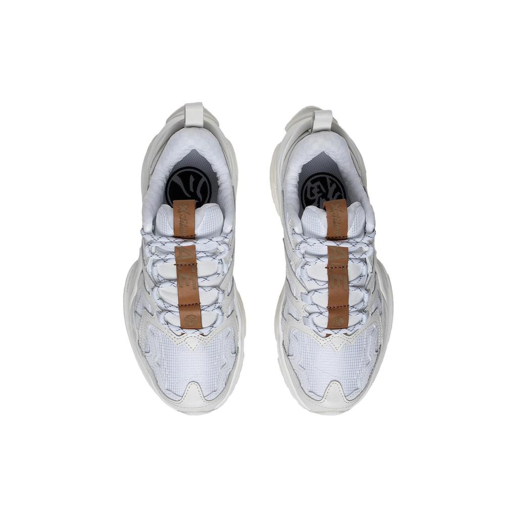 New LiNing Casual Shoes Women's Low Top White AZGS104-2