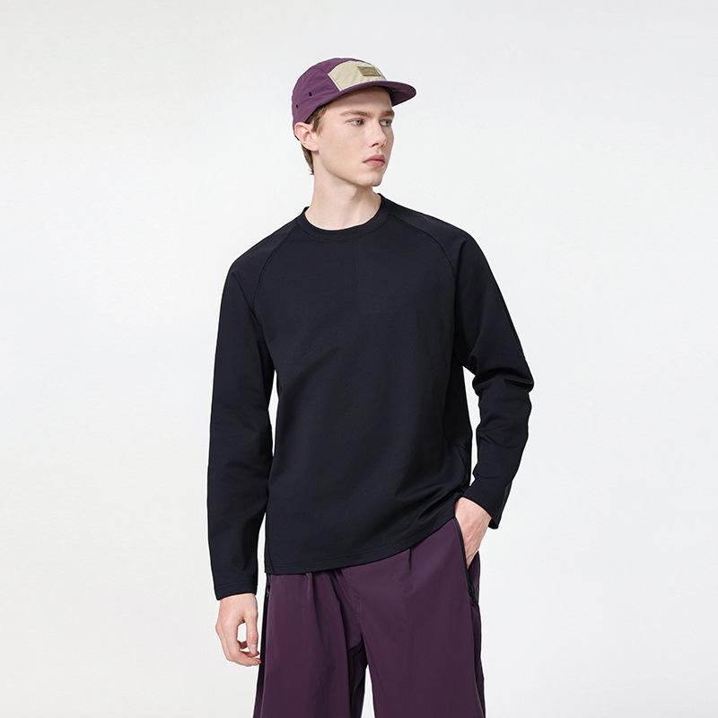 Soft-Touch Round-Neck Long-Sleeve Top Versatile Stylish and Minimalist T-Shirt with A Slim Fit