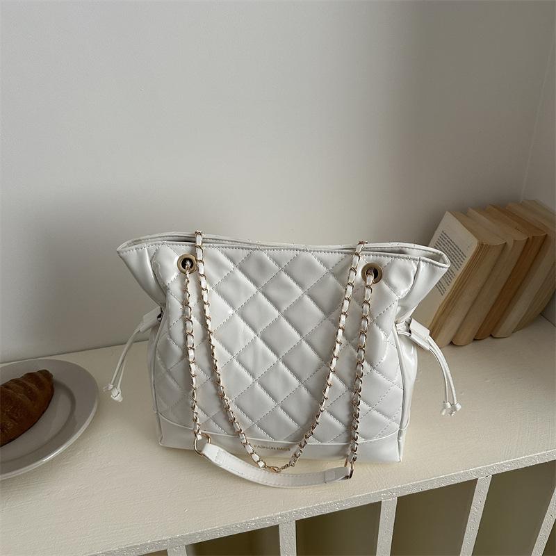 Сумка на цепочке - Женская модная сумка-тоут большого объема, Сумка через плечо белый