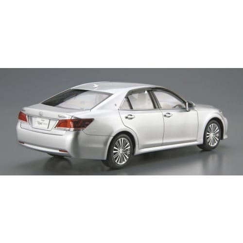 Aoshima Bunka Kyozai (AOSHIMA) 1/24 The Model Car Series No. 121 Toyota GRS210/AWS210 Crown Royal Saloon G 2015 Plastic Model