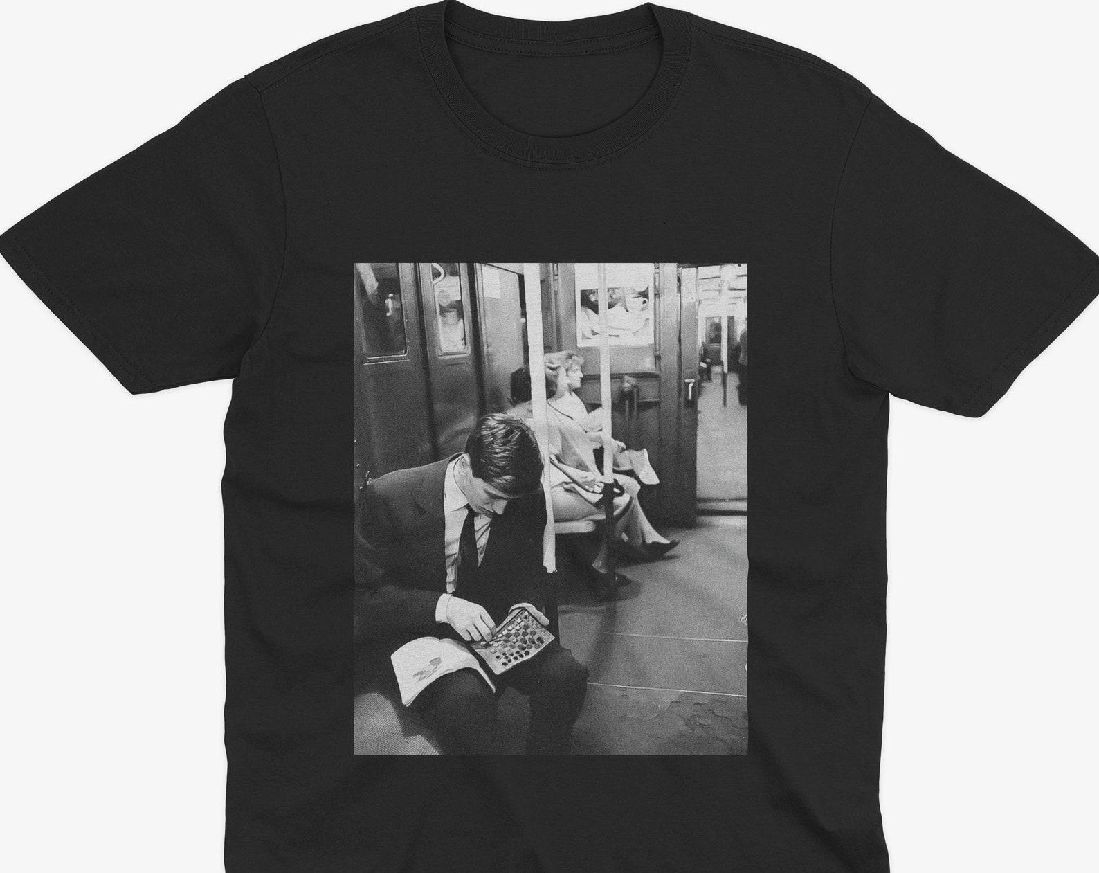 Iconic Bobby Fischer Chess T-Shirt, Bobby Fischer Subway Chess Tee, Chess Grandmaster T-Shirt, Chess Player Gift, Chess Art Chess Lover Gift 4XL