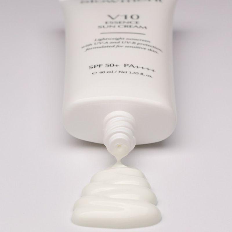 V10 Essence Sunscreen 40ml
