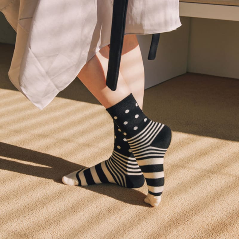 Abiruz Women's Dot Stripe Mixed Pattern Socks HM-24-WBT (2 Colors)