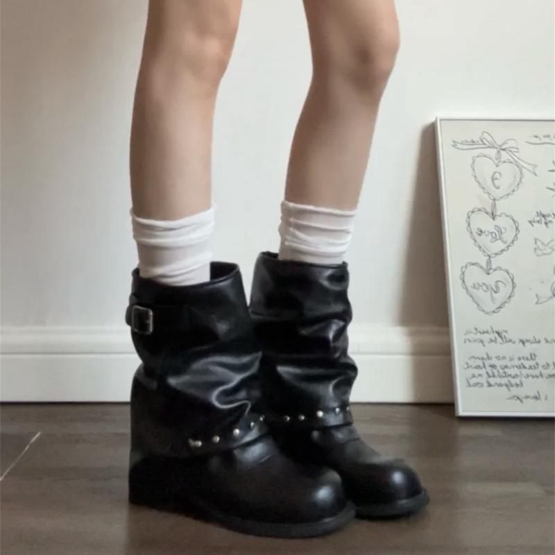 Winter Vintage Pleated Women Pipe Ankle Boots Fashion Rivet Belt Buckle Shoes Ladies Concise Thick Heel Short Booties