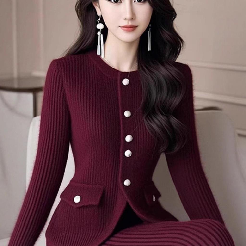 2025 Autumn/Winter Fashionable Women's Knitted Sweater Cardigan and Mid-Length Skirt Set