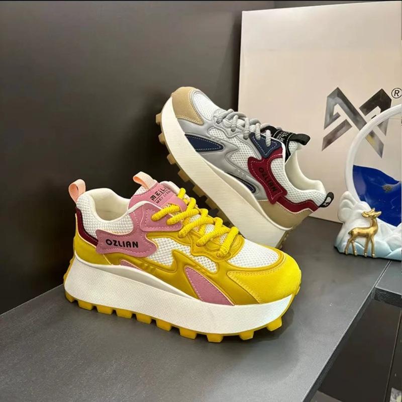 Fashion sneakers women trends 2024 summer New Platform Thick Sole jogging Casual woman Shoes mesh Breathable Vulcanize designer shoes