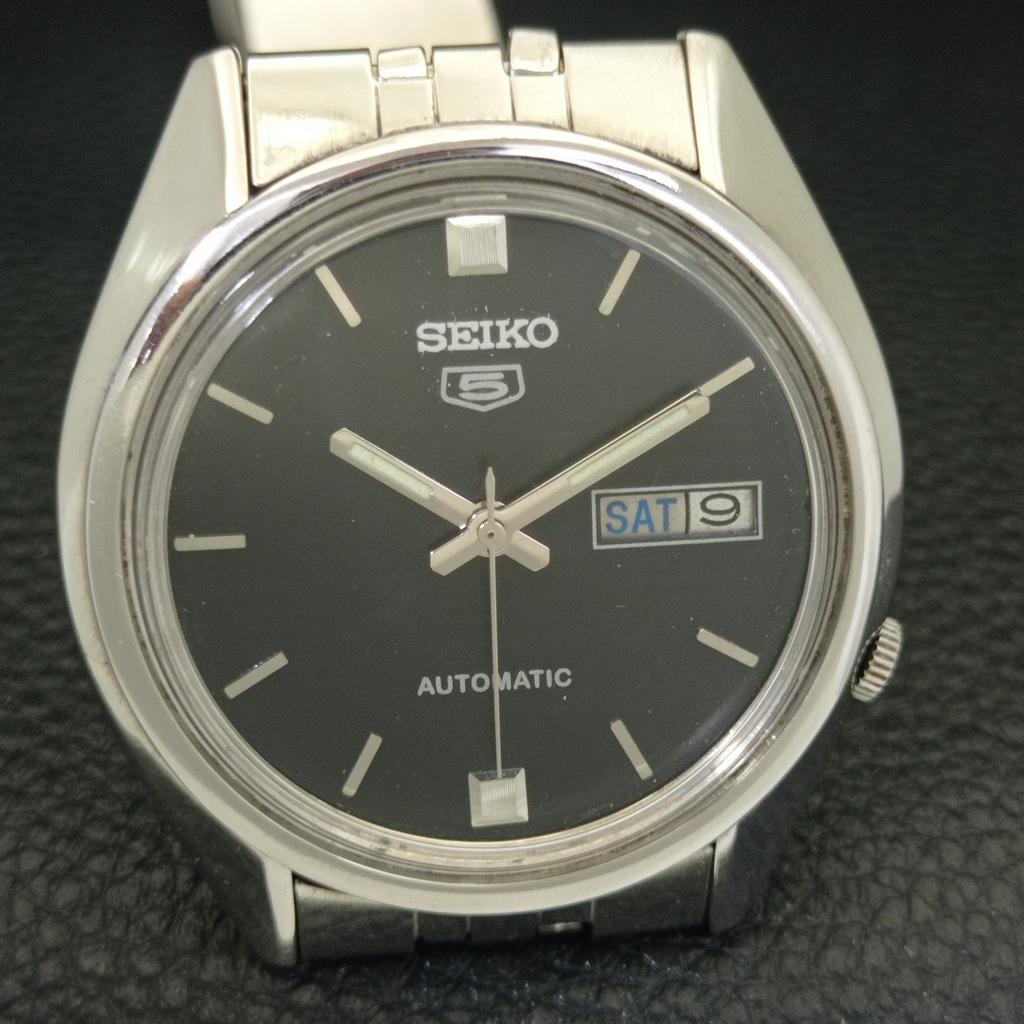 GENUINE VINTAGE SEIKO 5 AUTOMATIC JAPAN 7009A MENS BLACK DIAL WATCH A702430-5 R124-a702430
