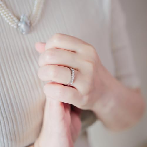 [Takeda Jewelry] Elegant Half Eternity Ring with Seven 0.56ct Moissanite Stones, 2.5mm Wide, Crafted from 925 Sterling Silver, Perfect for Gifts and A