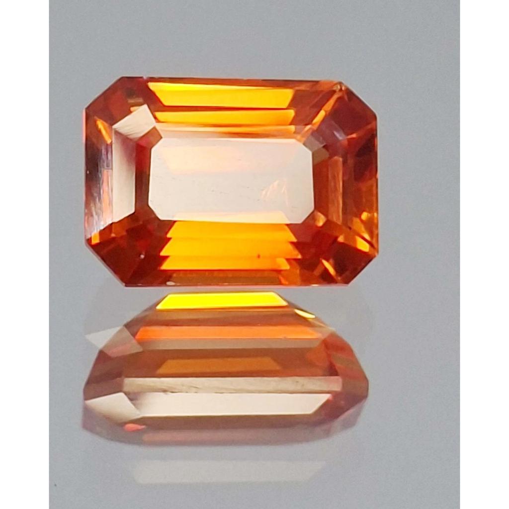 Natural Orange Sapphire Emerald Cut 15-17 Ct Fabulous Certified Loose Gemstone