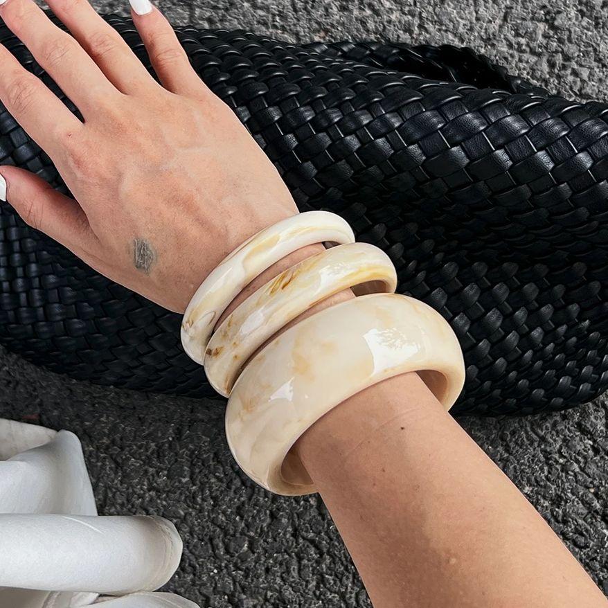 Ingemark 3er-Set Vintage Beige Harz Armreifen für Damen am Handgelenk 2026 Neuer Trend Boho Stapelbare Charm Armbänder Y2K Schmuck Geschenk