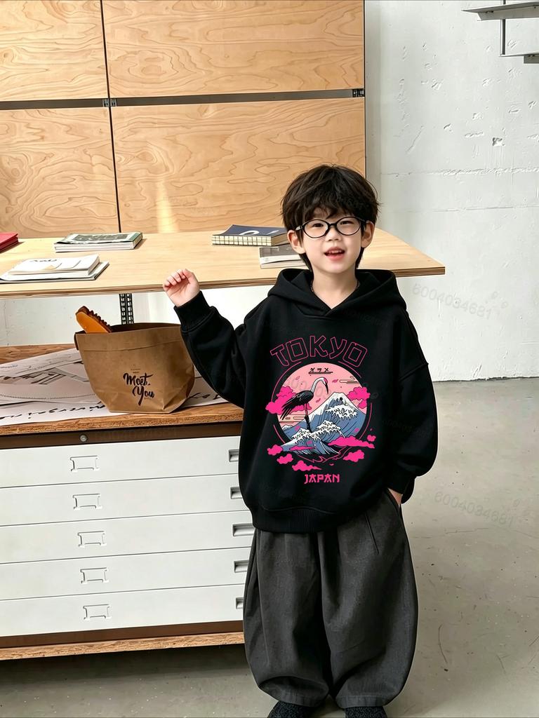 Best-selling Children's Cozy Hooded Sweatshirt for Autumn and Winter. Classic Cartoon Print. Loose and Casual, Breathable Top.