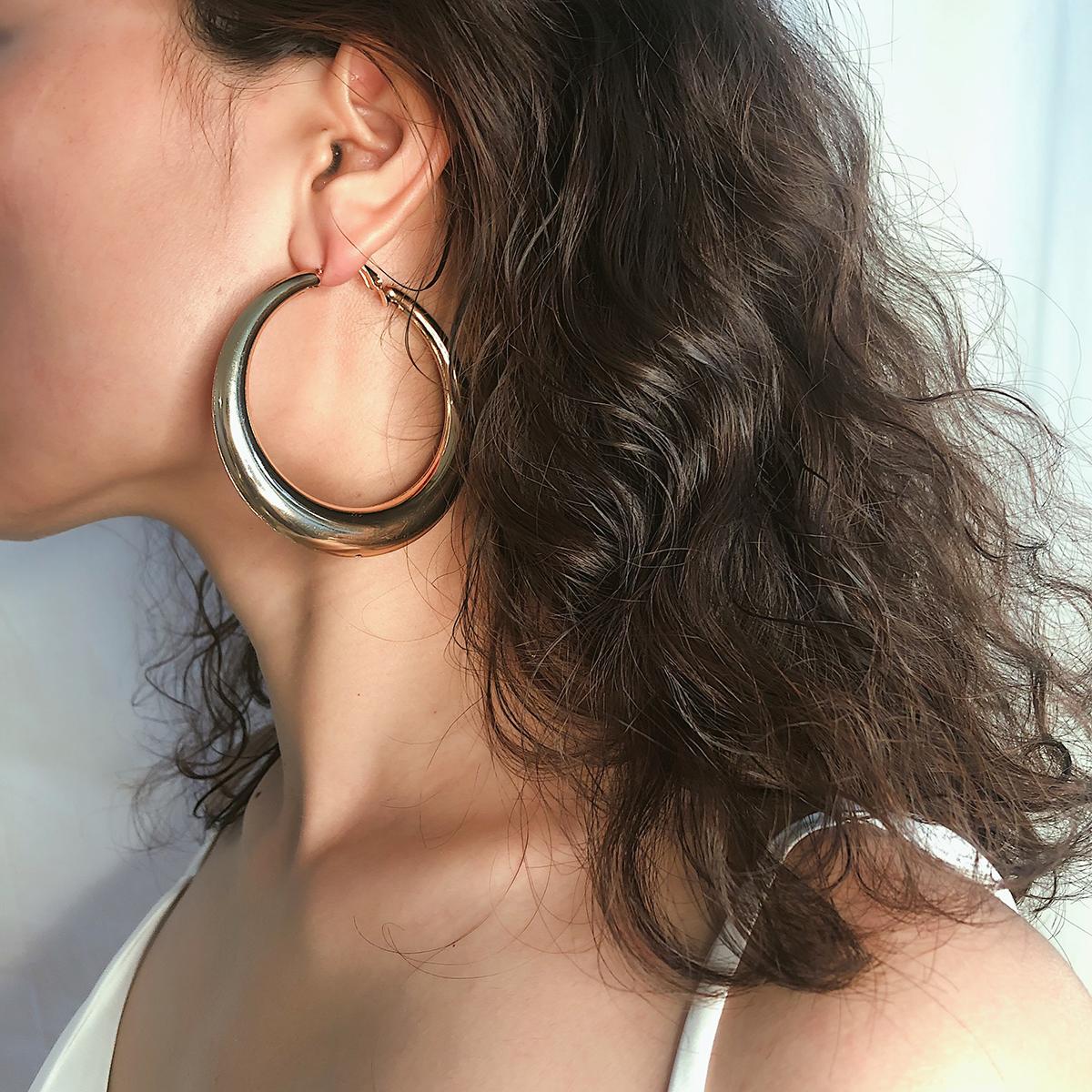 

Big Metal Thick Round Hoop Earrings for Women Trendy Large Circle Earrings 2026 Fashion Jewelry Accessories on the Ear Girl Gift