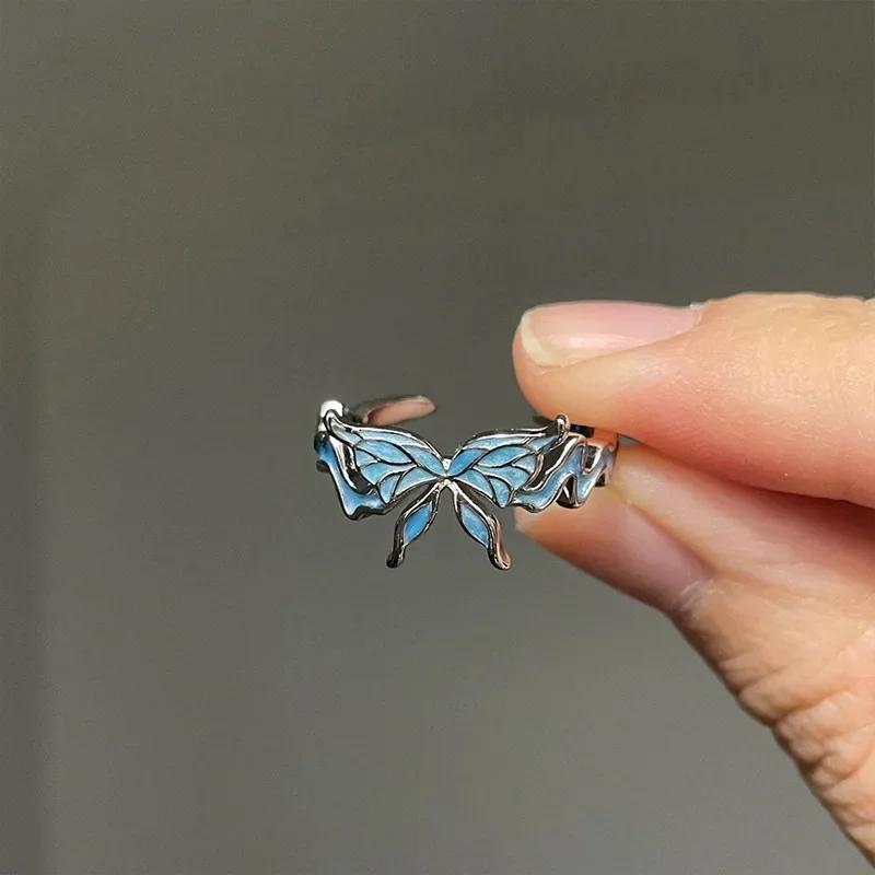 Blue Crystal Butterfly Ring Twisted Wavy Open Ring for Women Vintage Hip Cool Party Jewelry for Men