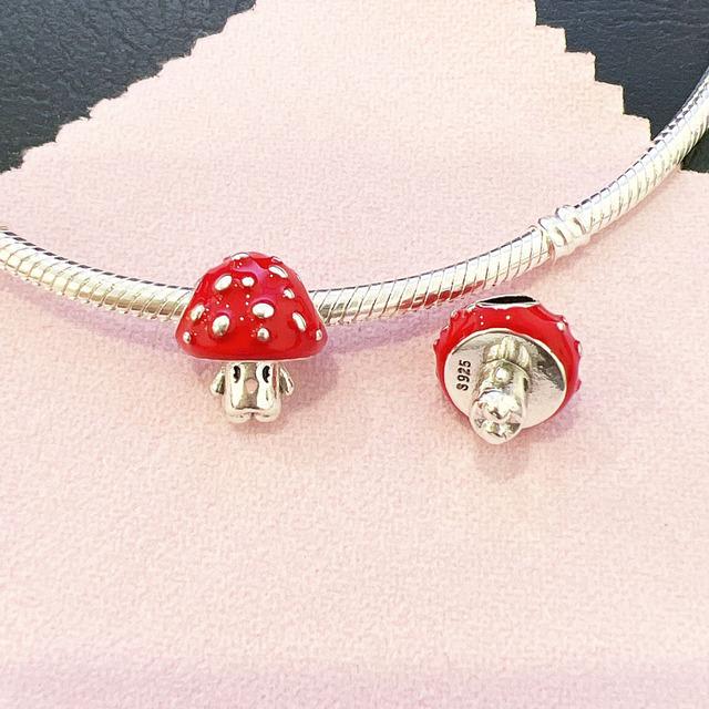 Hot Sales Pepper Ice Cream Pizza Grape Charm Fit Original Bracelet Accessory 925 Silver DIY Women Jewelry Gift Pendant Amulet