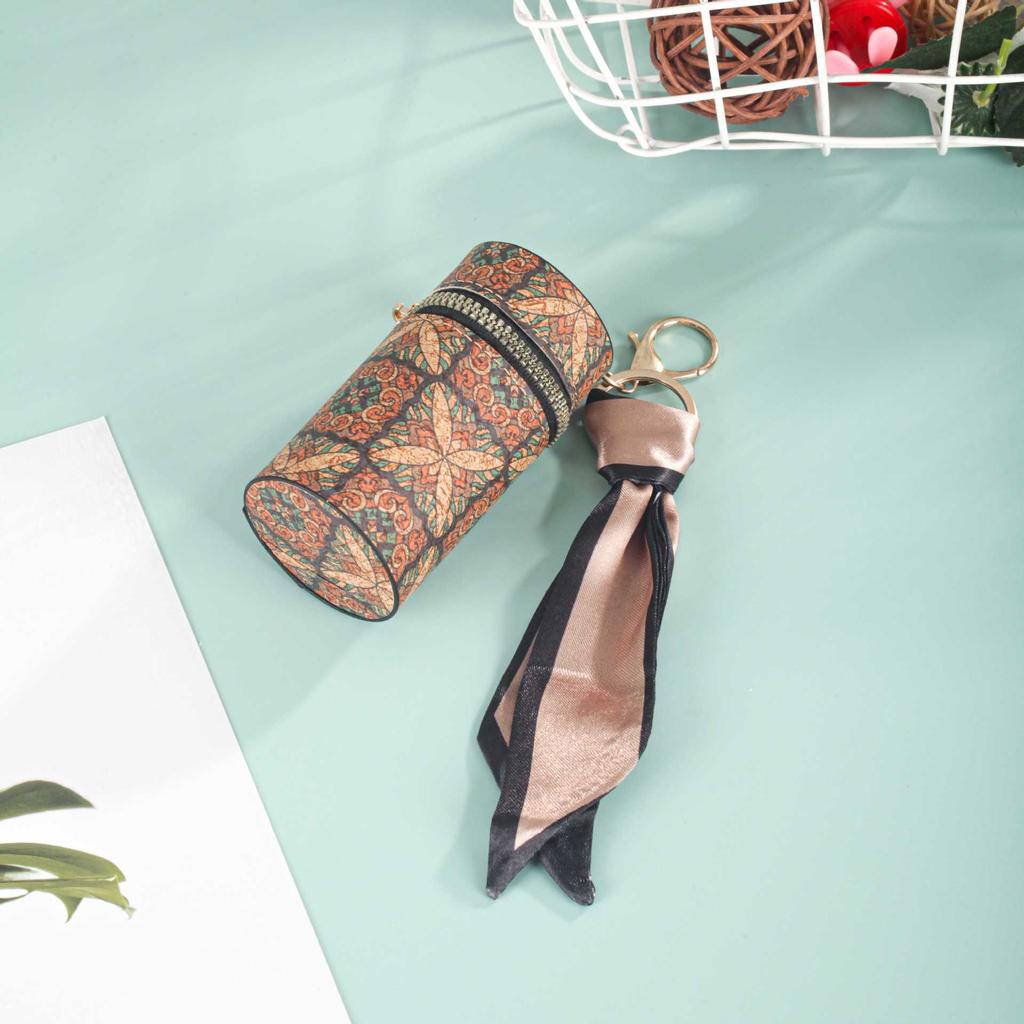 Gifts, Lipsticks, Envelopes, Keychains, Presbyopia, Coin Purses, Welfare Products, Mini Bucket Bags, Explosive Light Luxury