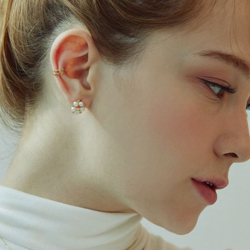 Shertz Double Line Cubic Earcuff (14k)