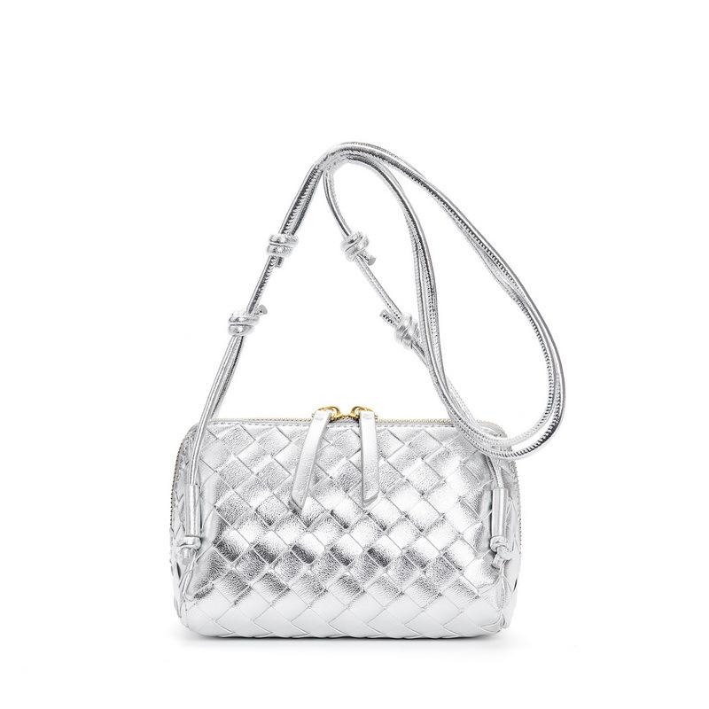 2026 Nuova Borsa da Donna in Vera Pelle Moda Intreccio Mini Borsa per Fotocamera Guscio a Cuscino Borsa Piccola a Spalla Singola Borsa a Tracolla Transfrontaliera