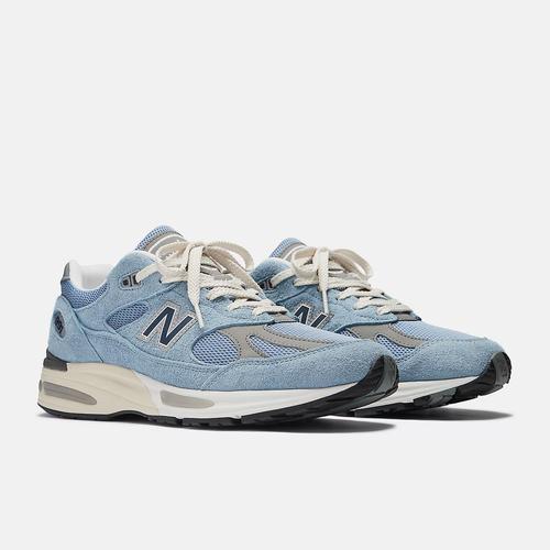 

New Balance 991V2 Сделано в Великобритании Небесно-голубой U991BV2 Мужской размер 37 синий