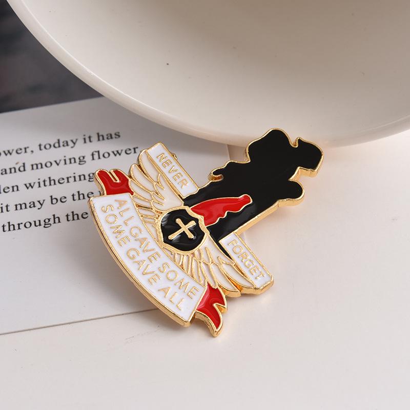 Kate Middleton Commemorative Poppy Rhinestone Enamel Brooch