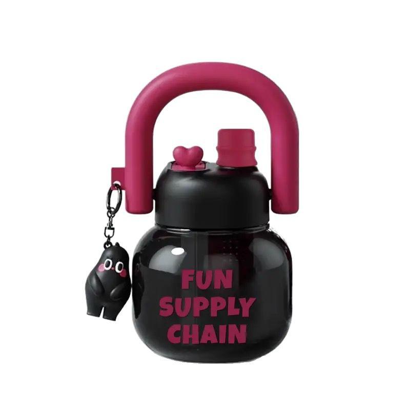 Odolný, vysokokapacitní dvoustěnný kelímek se slámkou – žáruvzdorný a přenosný.