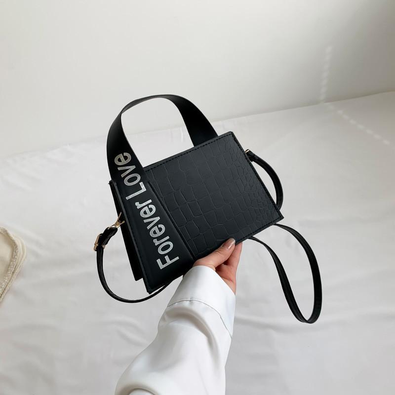 

Stylish Versatile Small Handbag For Daily Use In Black White Pink And Grey With Soft Synthetic Leather чёрный