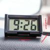 Mini digitální hodiny na palubní desku auta Vozidlo Samolepicí S LCD displejem času a dne