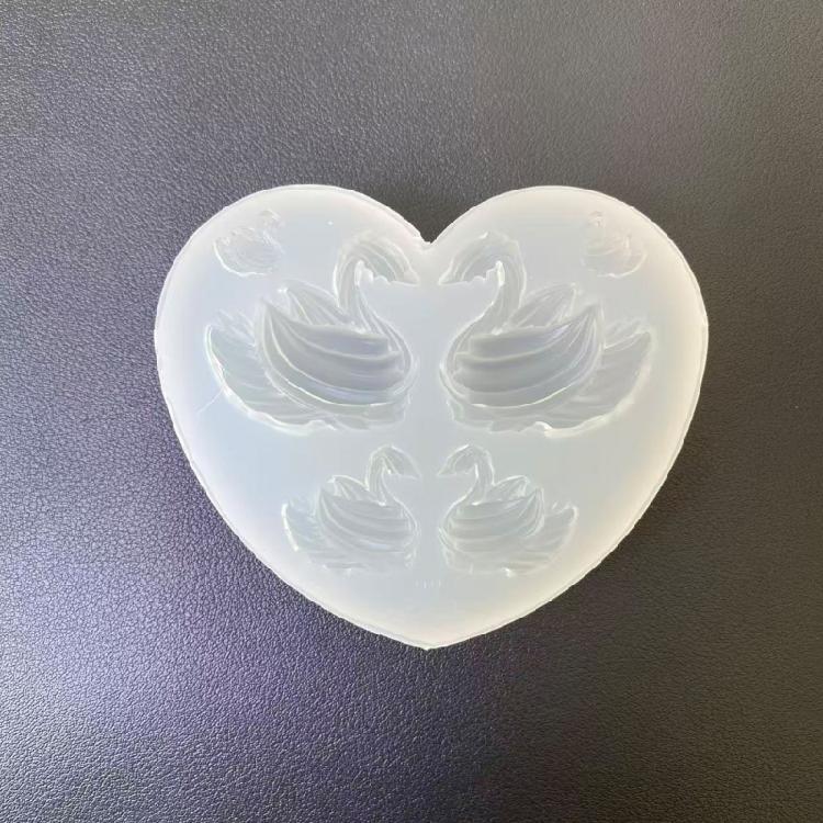 Smooth Surfaces Swan Silicone Mold Handmade Craft Supplies Designed For Effortless DIY Jewelry And Candle Making