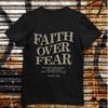 Camiseta Cristiana con Versículo Bíblico Fe Sobre Miedo Salmo 118:6 Camiseta Estampado Trasero