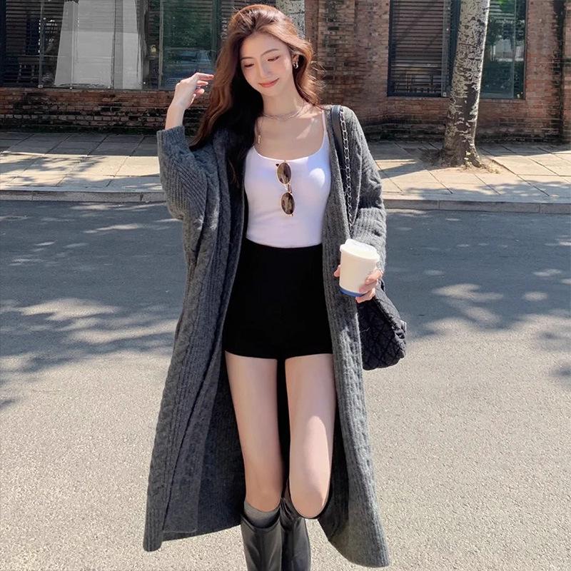

Black Women’s High Waist Bootcut Suit Shorts with Velvet - Autumn/Winter 2025 Collection. XL
