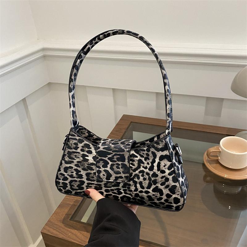 Trendy High-end Leopard Print Handbag For Women Perfect For Fall And Winter