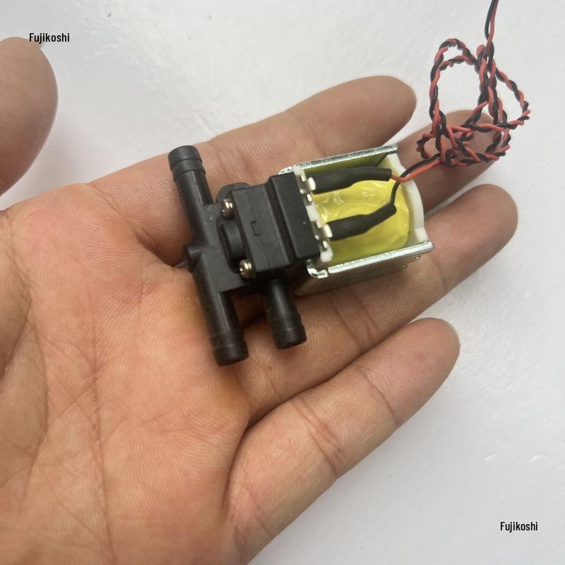 DC 12V 3-Way Mini Solenoid Valve for Water/Air Level Control