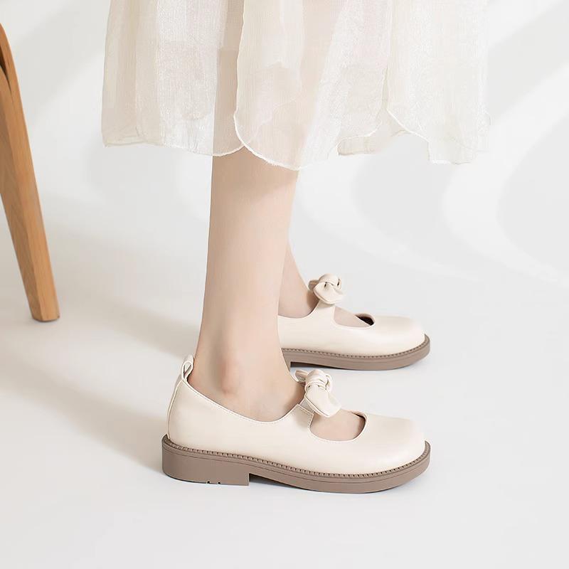 Fashion Women Flat Shoes High Quality Comfortable Popular Ladies Flats for Casual Wear  cut  student shoese