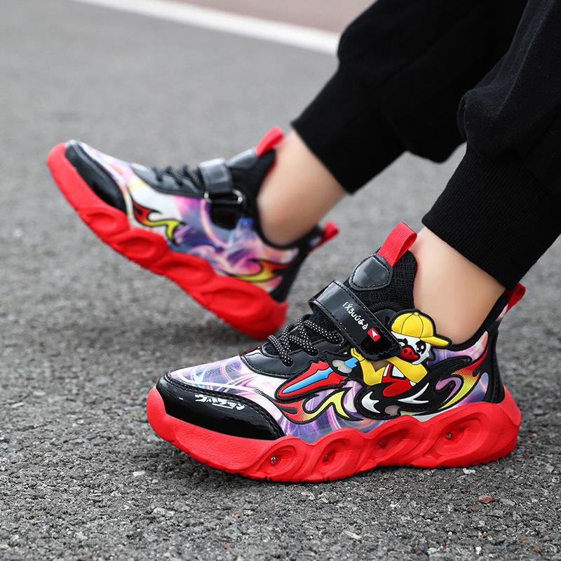 

2025 spring and autumn new children s sports shoes leather surface non-slip children s running 35