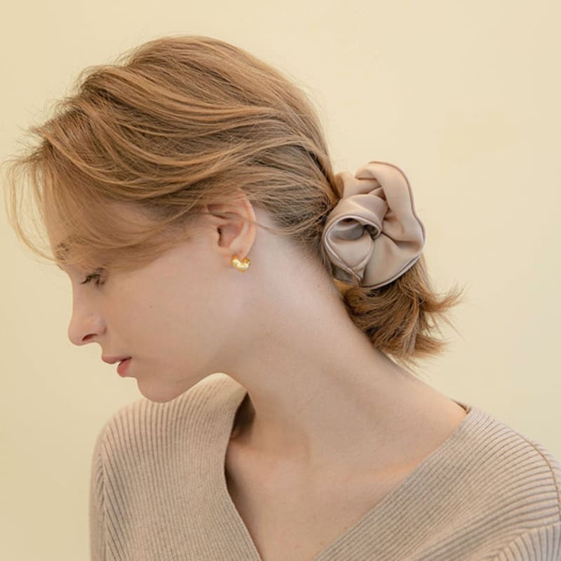 Jean Paul Clarisse Pale Piping Scrunchie JP-22-045S