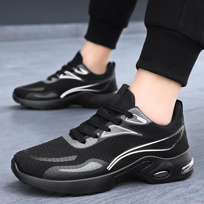 Fashion Spring and Summer New Breathable Men's Shoes with Soft Soles, Anti Slip and Wear-resistant Running Sports and Leisure Shoes