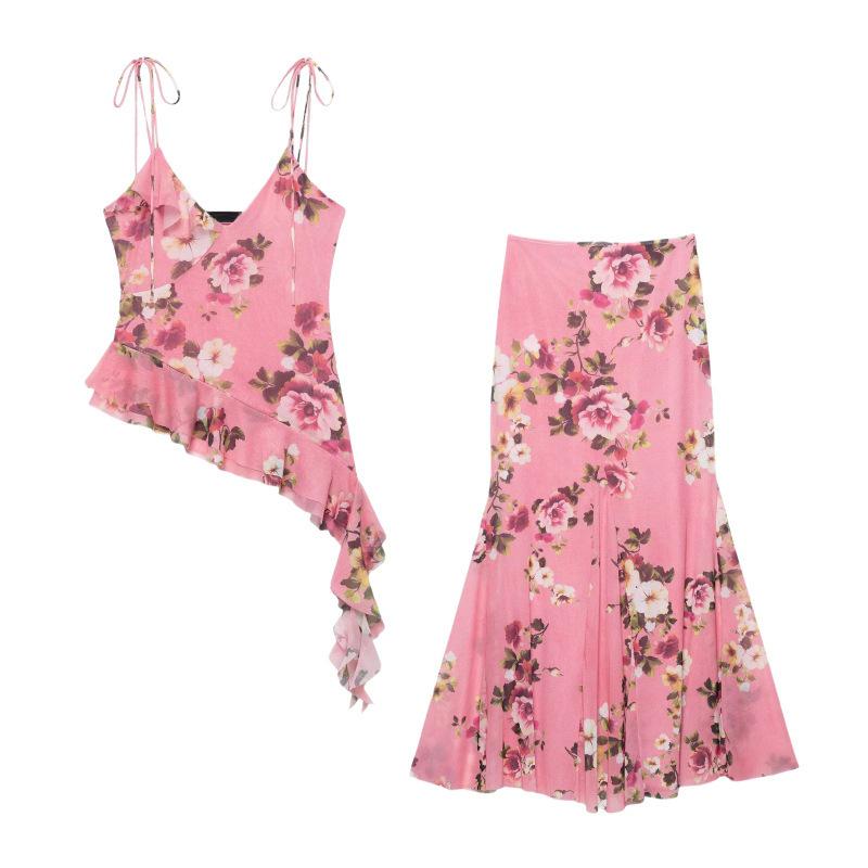 

2025 Trendy Street Fashion Silk Screen Print Camisole & High Waist Midi Skirt Set Medium